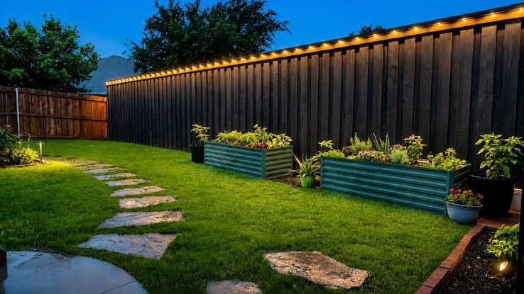 Why Dallas Homeowners Keep Replacing Their Outdoor String Lights